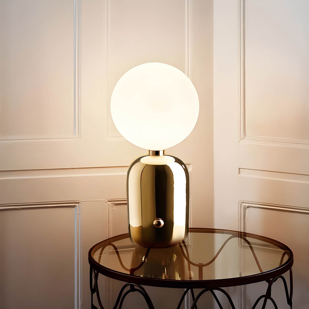 Vessina – Elegante Bolvormige Tafellamp - Vessina