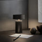 Design tafellamp in kolomvorm – Wit mat metalen afwerking - Vessina