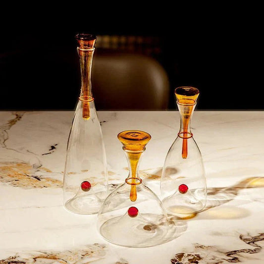 Glazen karaf mondgeblazen met decoratieve stop - Vessina