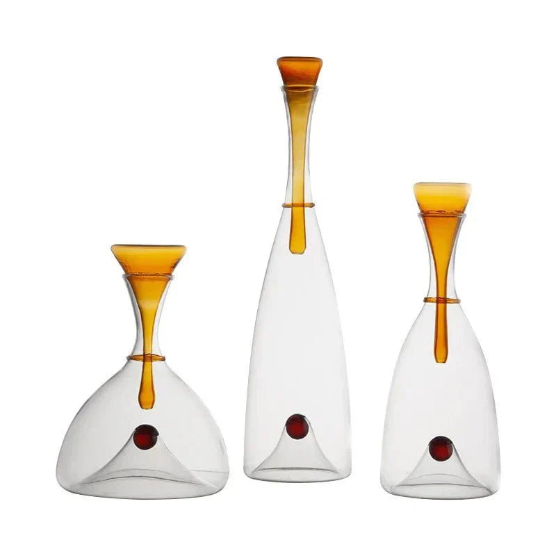 Glazen karaf mondgeblazen met decoratieve stop - Vessina