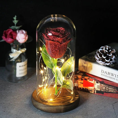 Glazen stolp met rode roos en warm ledlicht - Vessina