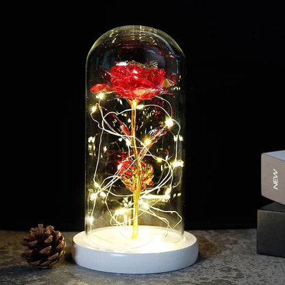 Glazen stolp met rode roos en warm ledlicht - Vessina