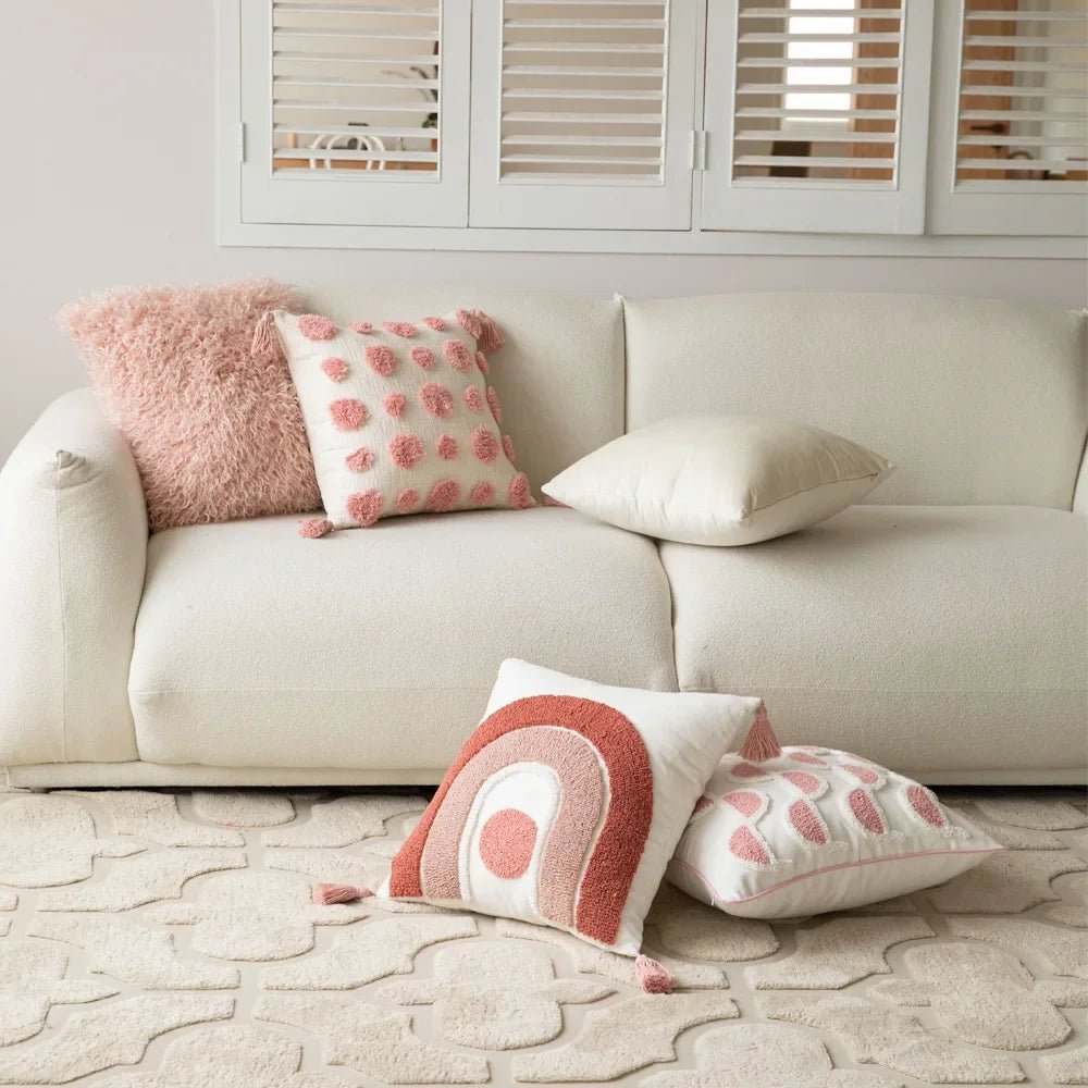 Kussenhoes van katoenmix met tufted geometrisch borduursel - Vessina