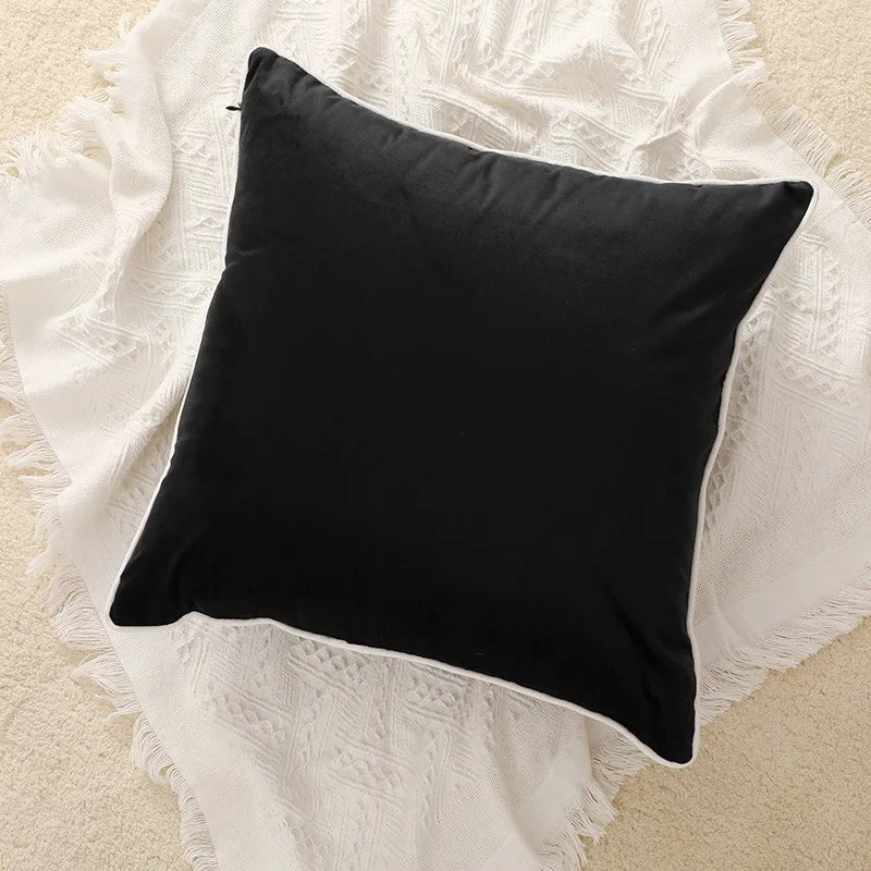 Kussenhoes van zacht mat fluweel met nette afwerking - Vessina