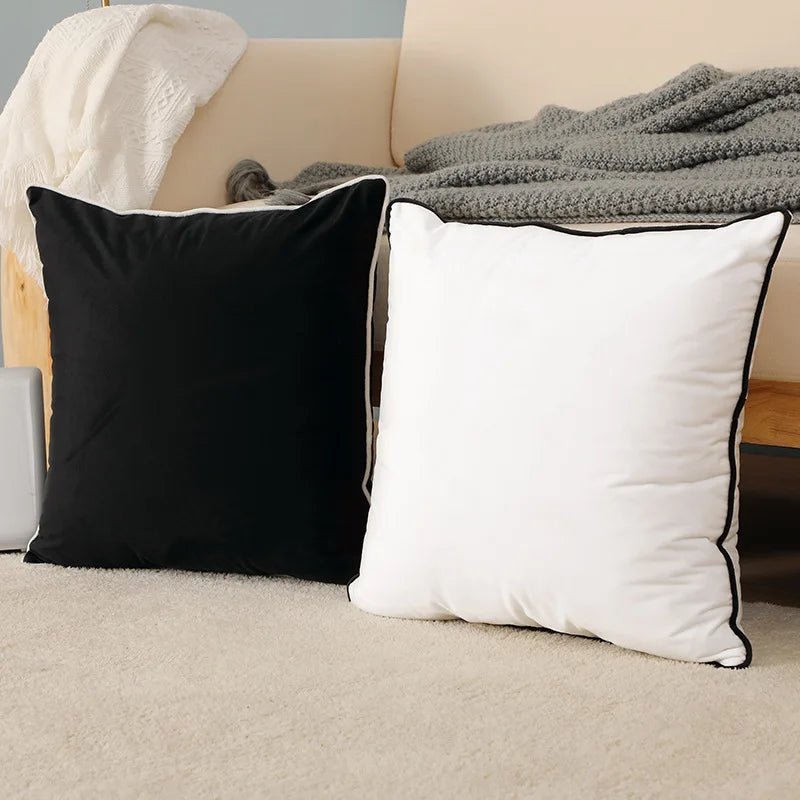Kussenhoes van zacht mat fluweel met nette afwerking - Vessina