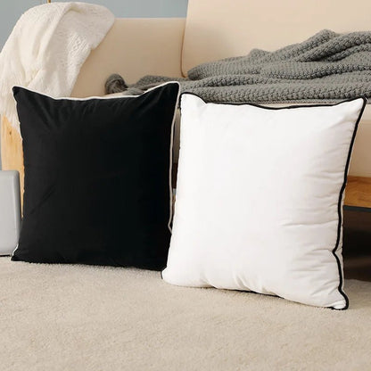 Kussenhoes van zacht mat fluweel met nette afwerking - Vessina