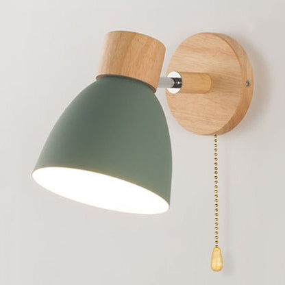 Scandinavische wandlamp van hout met metalen details - Vessina