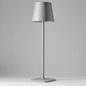Tafellamp hoog model in ijzer, minimalistisch design - Vessina