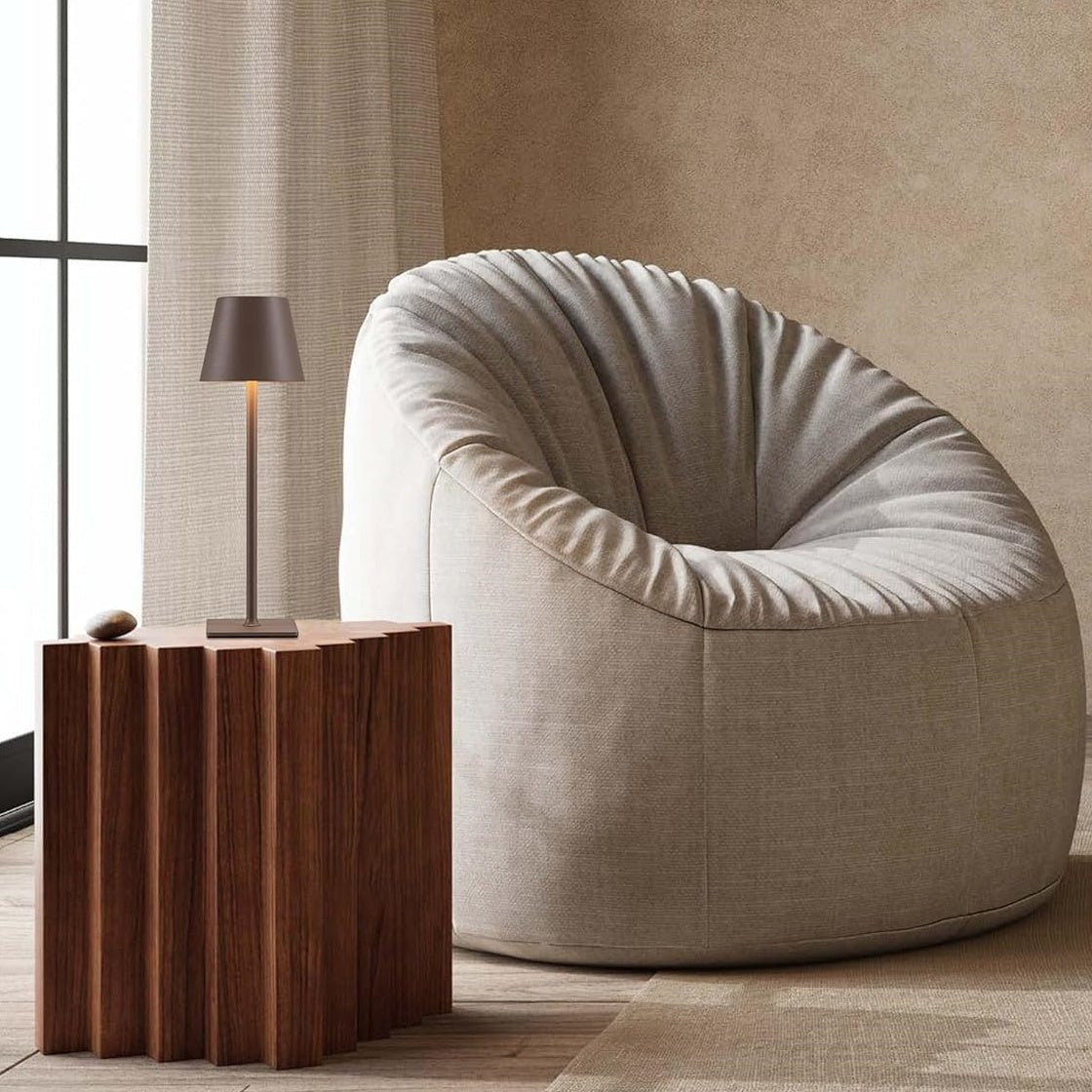 Tafellamp hoog model in ijzer, minimalistisch design - Vessina