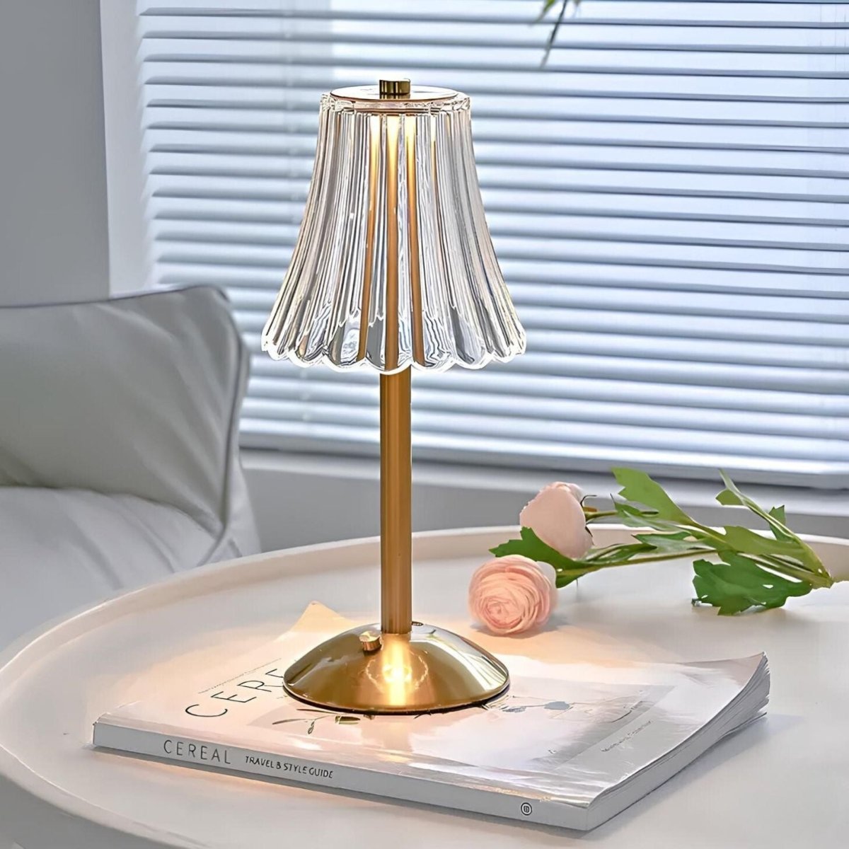 Tafellamp van kristalhelder acryl met geborsteld aluminium - Vessina