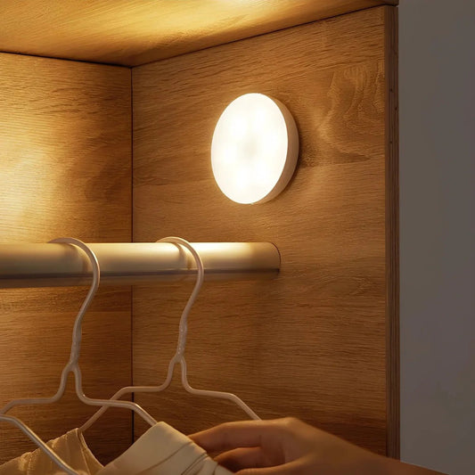 Wandlamp met LED en Bewegingssensor – Wit ABS - Vessina